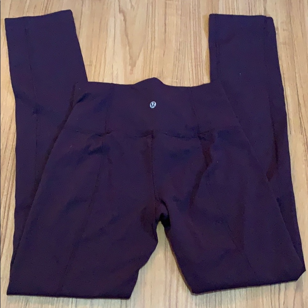 LULULEMON leggings size 4 maroon